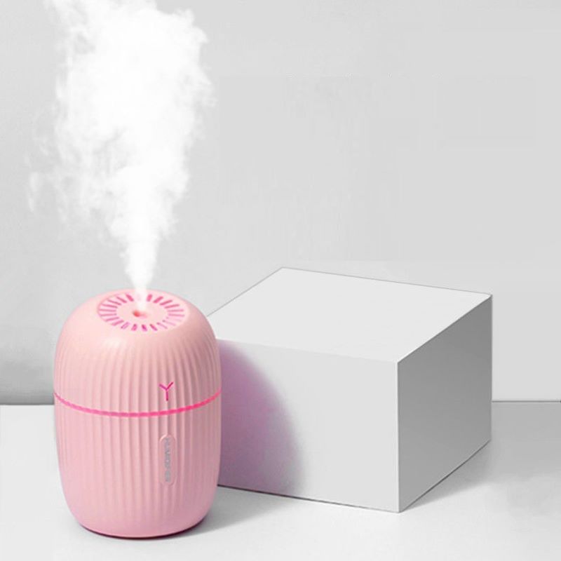 Ultrasonic Air Humidifier Household Moisturizing Spray Student Dormitory Car Humidification Aromatherap with LED Night Light
